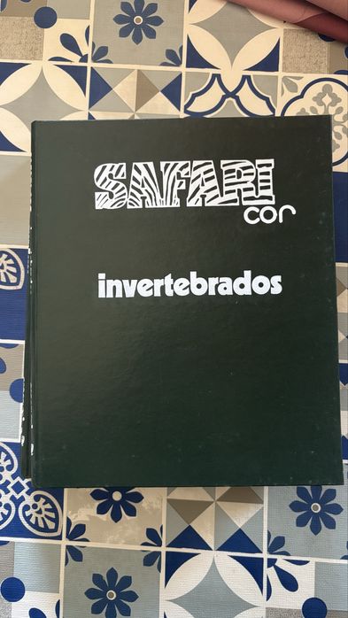 5 livros colecao Safari Cor