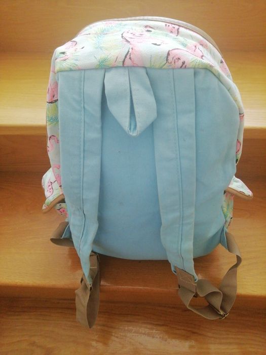 Mochila em tecido. Lavável.