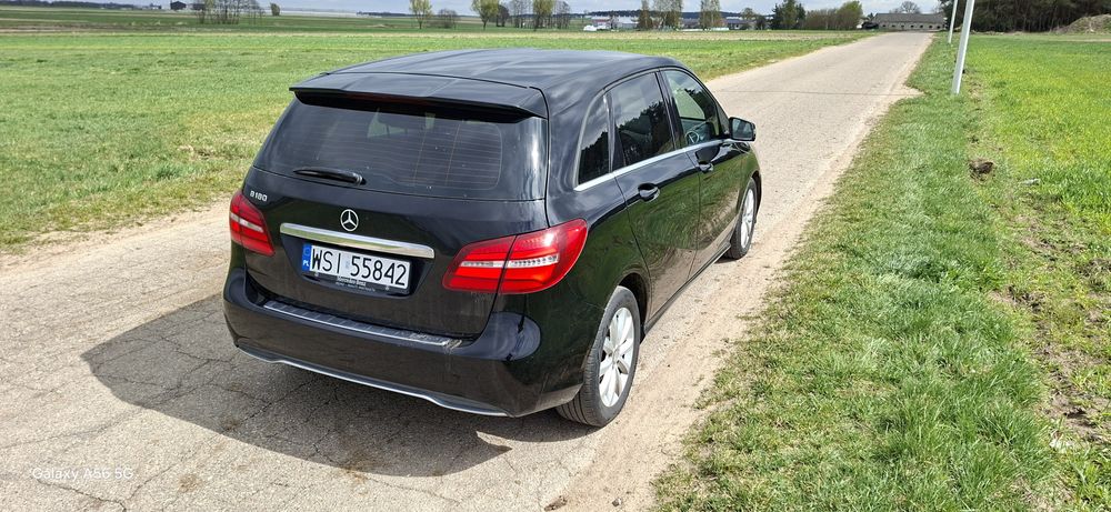 Mercedes B  klasa 180