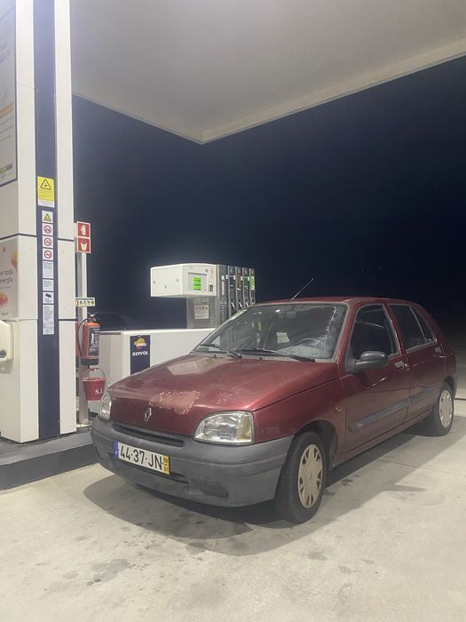 Renault Clio 1.2 Gasolina (1998)