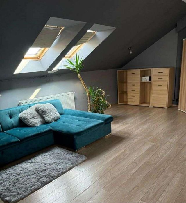 Wynajem piętra domu 175m2