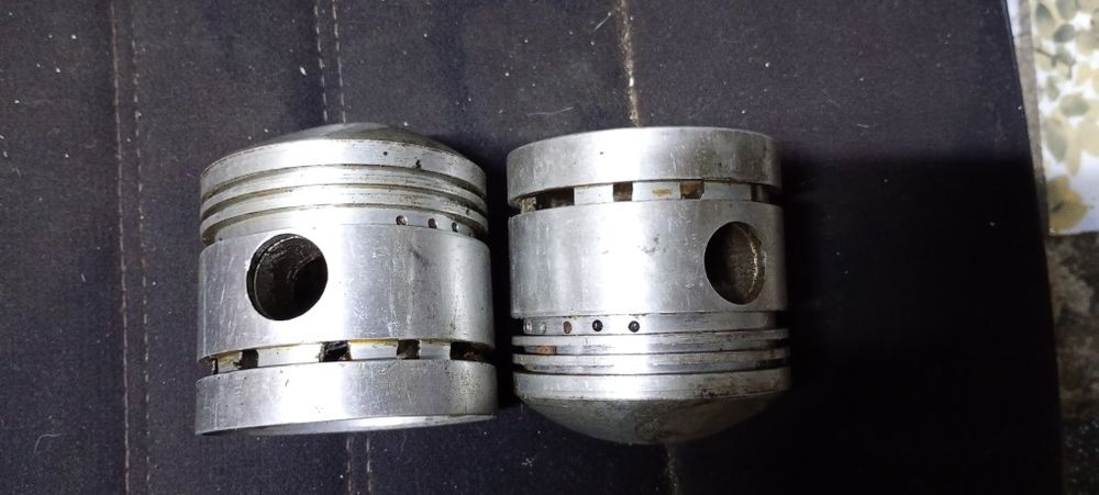 Поршні МТ,Днєпр 77.95 нові СССР