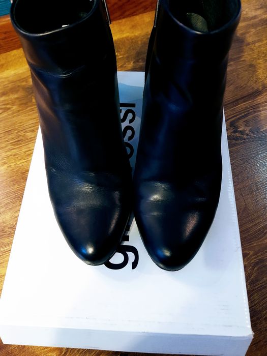 Botki Gino Rossi 38 skóra