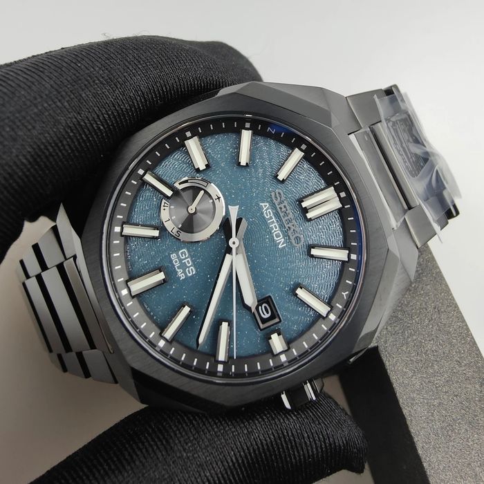 Seiko Astron GPS Solar "Starry Sky" Limited Edition SBXD039 (SSJ039)
