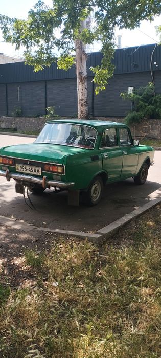 Продам Москвич 2140
