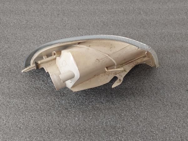 Pisca frente esquerdo VOLVO V50 (MW)