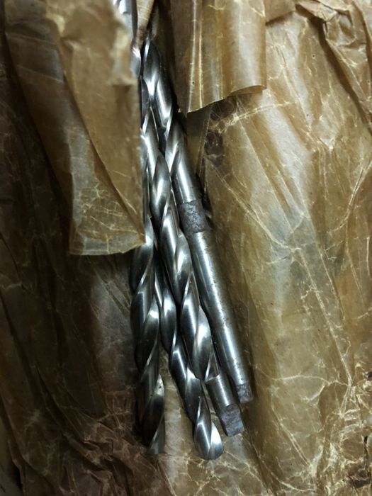 Продам Сверла к/хв Удл ф 9.8;10;10.2;10.5;10.8.. р6м5, ссср