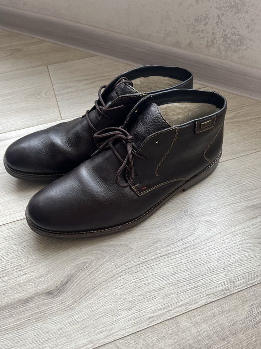 Класичні чоловічі черевики Rieker