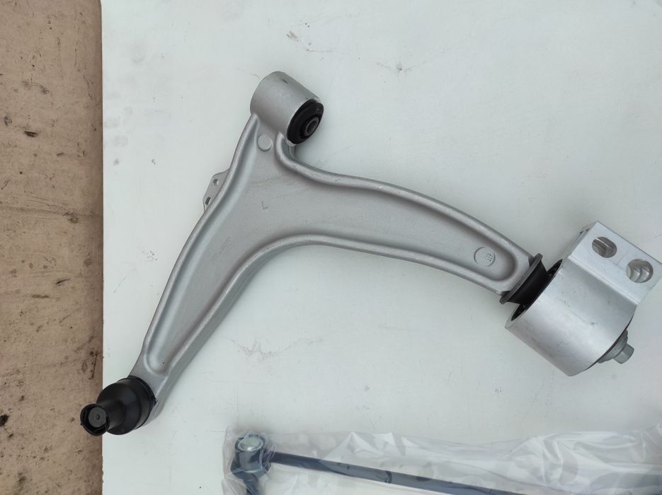 Ричаг лівий левий правий Опель вектра С сигнум opel vectra C signum