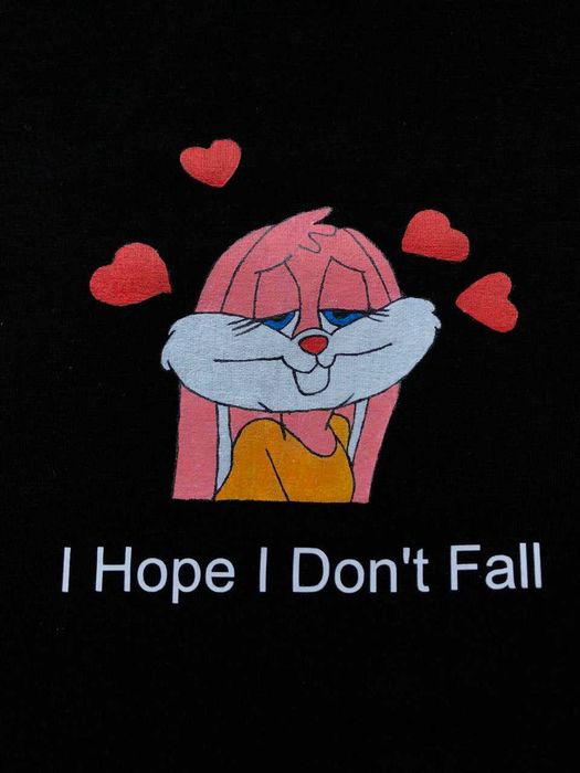 Футболка - Lola Banny - кастом