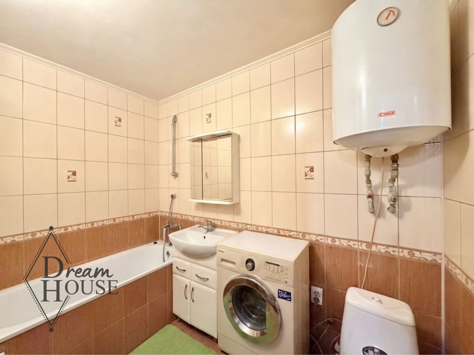Продаж 3 кімнатної квартири