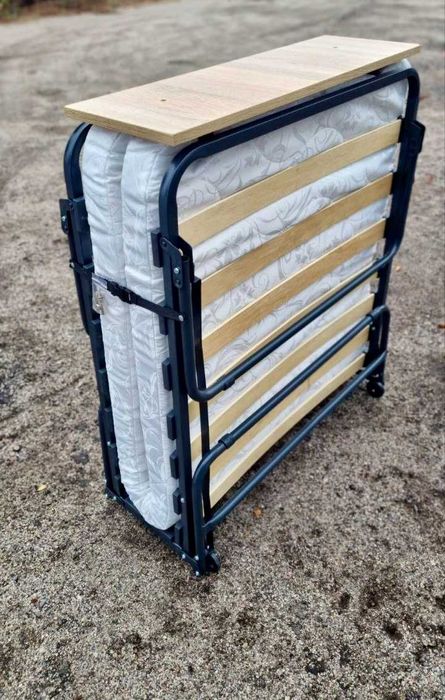 Міцне ліжко розкладачка розкладушка раскладушка кровать на ламелях