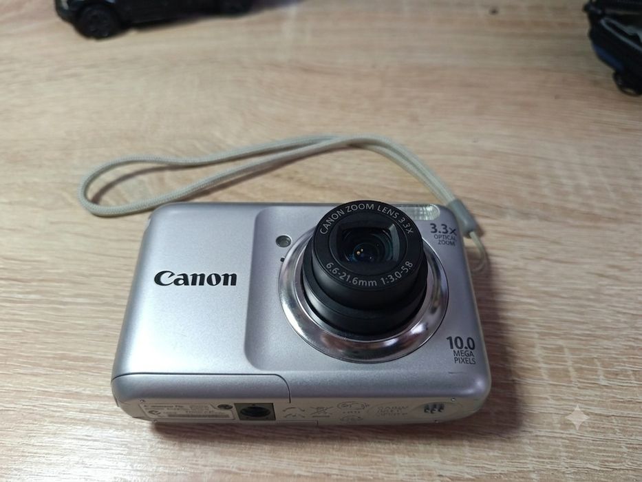 Вінтажний фотоапарат Canon A 800
