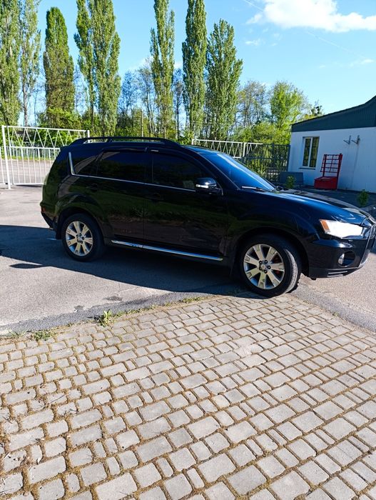 Продам/ обмін Mitsubishi Outlander XL