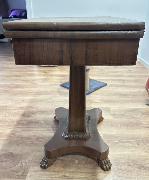 Antiguidade - Mobilia/mesa de jogo antiga