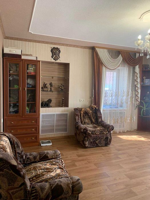 Продам дом с.Лужок (сразу за Караваном Малой Даниловки), 9 км. от м. «Победа».
