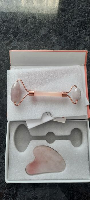 Zestaw do masażu Gua Sha - kamień, roller