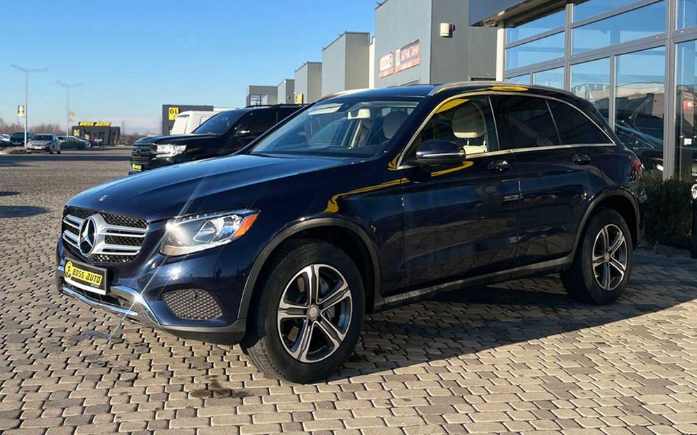 Mercedes-Benz GLC 300 2015
