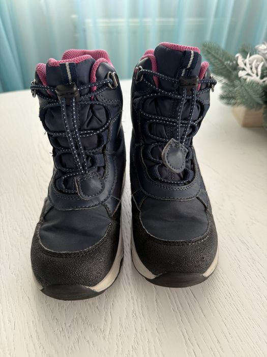 Geox зимові черевики для дівчики/ стан нових, 28 розмір