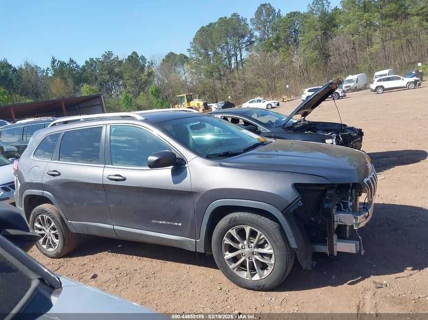 Продам в дорозі Jeep Cherokee 2019