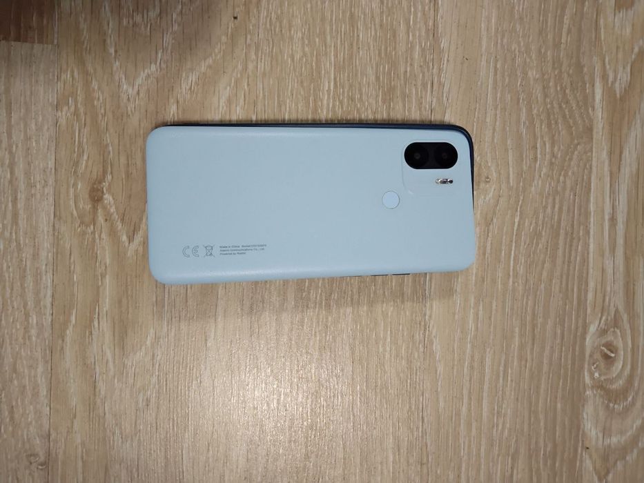 Продам телефон  Xiaomi Redmi A1 Plus 3/32GB   Light Blue