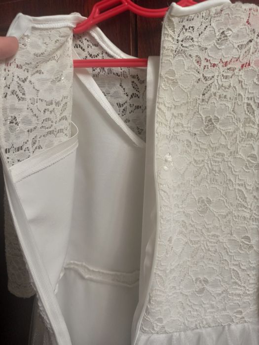 Сукня святкова з прокатного атласу