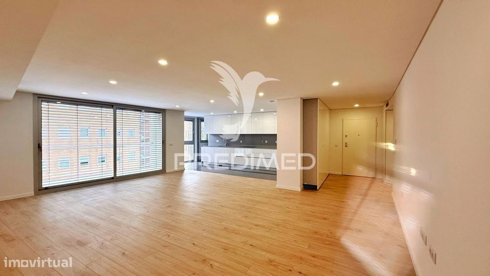 Apartamento T3 "Novo" - Centro da Cidade — Azurém, Braga