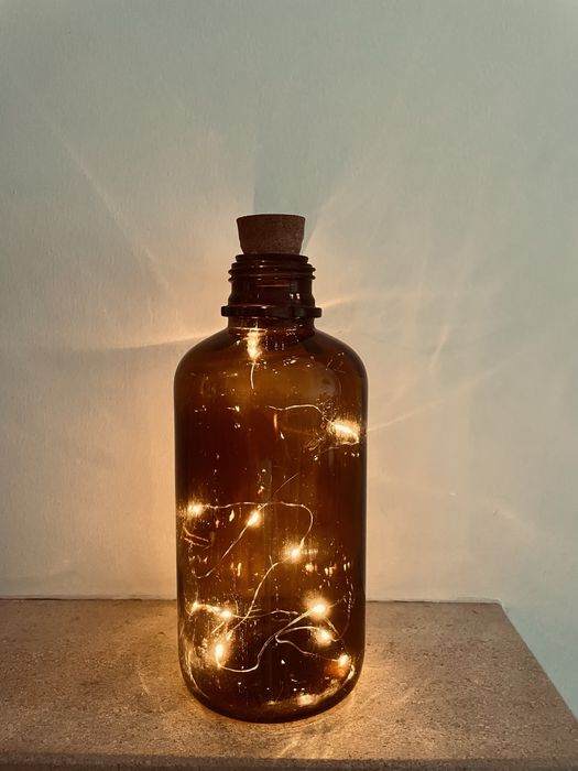 Frascos âmbar para decoração