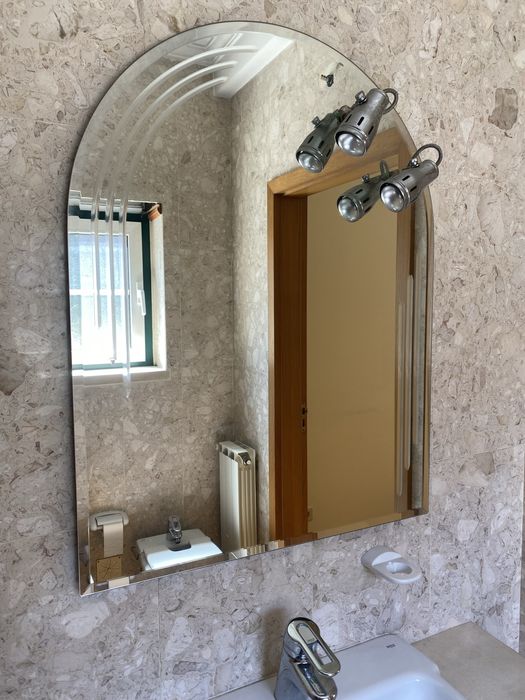 Espelho de casa de banho