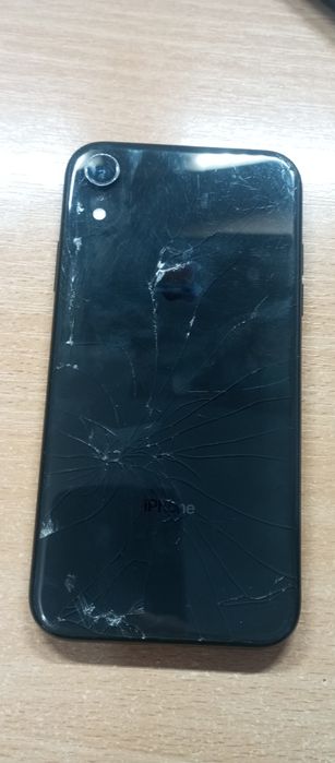 Iphone xr заблокованный через iCloud