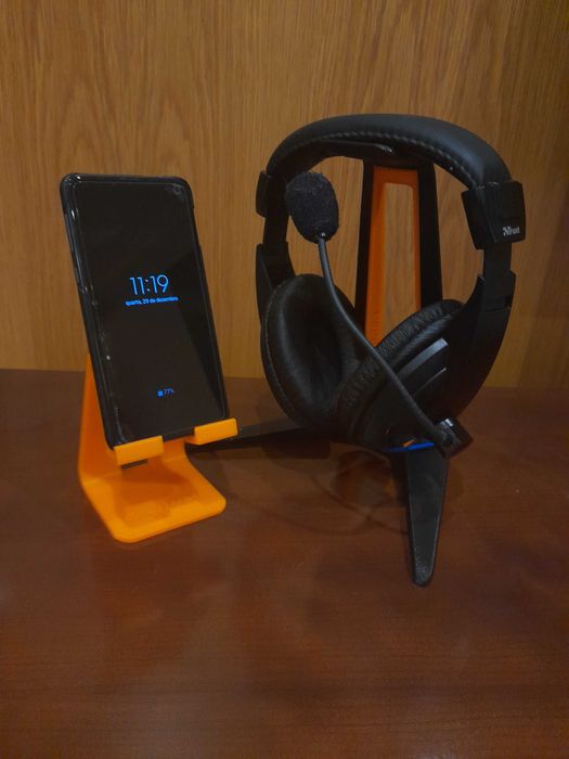 Suporte para Headphones  + Telemóvel (Personalizados)