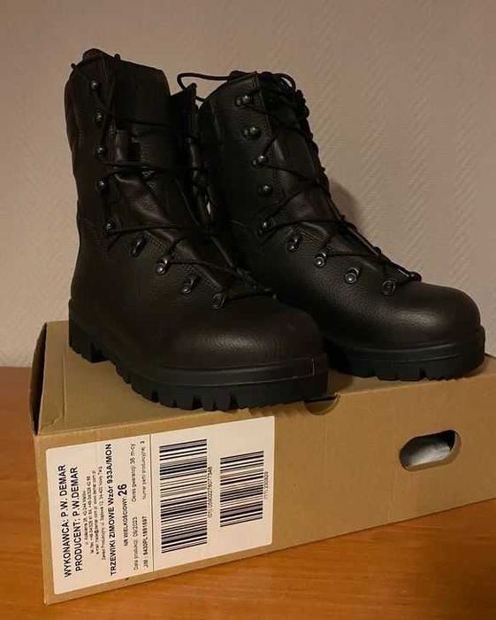 Buty trzewiki zimowe wojskowe wz 933 a DEMAR