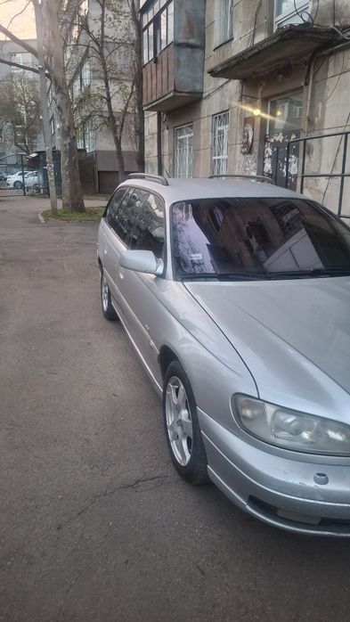 Опель омега в 2.2 DTI 2001