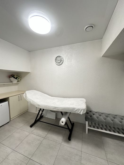 Аренда сдам кабинет в центре возле Афин