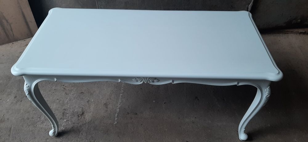 Антикварний стіл деревьяний