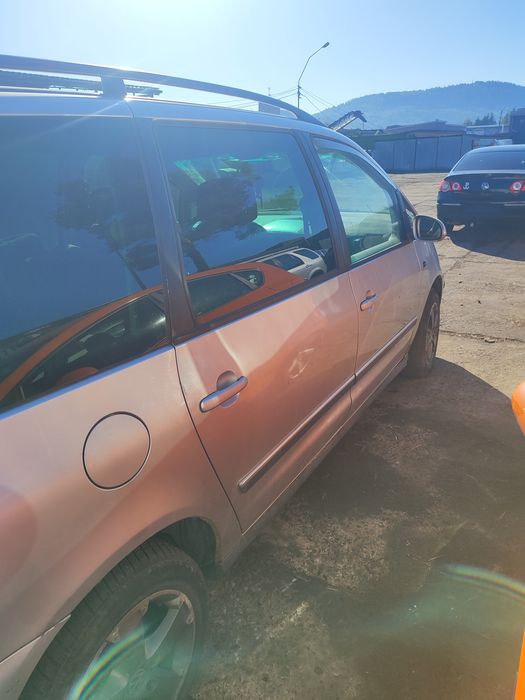 Volkswagen Sharan maska