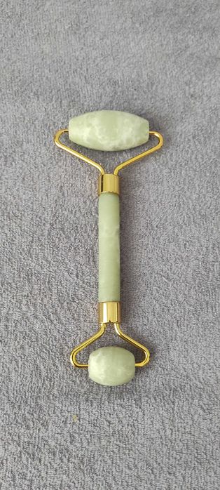 Roller jadeitowy