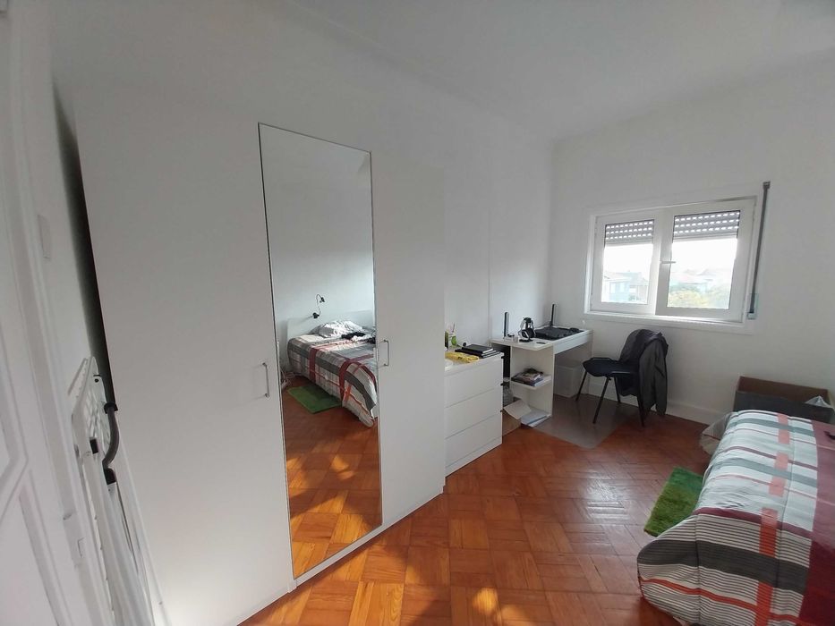 Quarto para arrendar, Polo da Asprela, próximo do ISEP