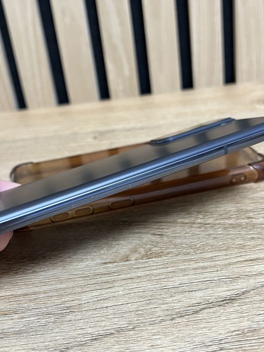 Смартфон Samsung Galaxy S21 5G 128Gb