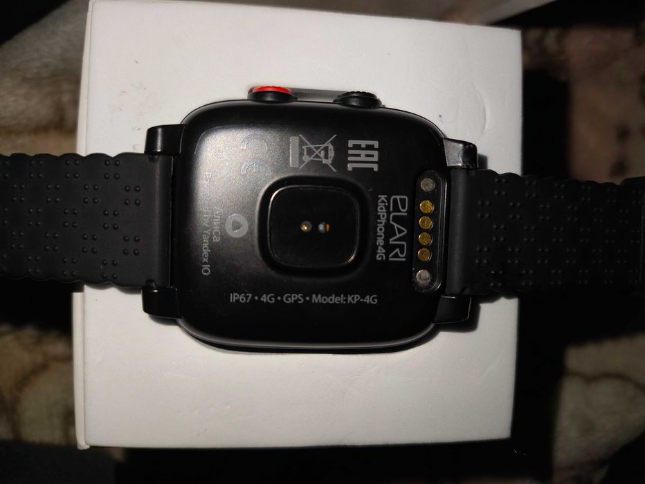 Дитячий смарт-годинник, Elari kidphone 4g