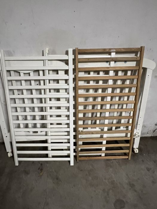 Cama de grades da trama e colchao