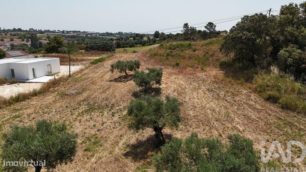 Terreno em Azambujeira e Malaqueijo de 3650,00 m2