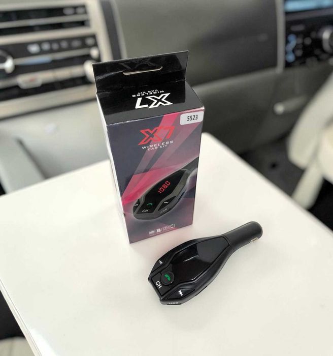 Трансмітер автомобільний FM Bluetooth модулятор