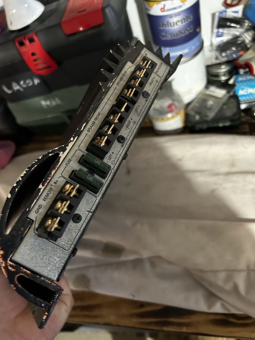 Subwoofer Enclosure and Amplifier64409377841537124