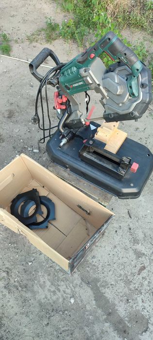 Стрічкова пила для металу Parkside PMB 1100 B2