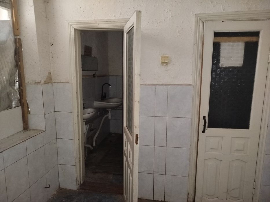 Нежитлове приміщення, вільне призначення, с. Малинівка, Малин