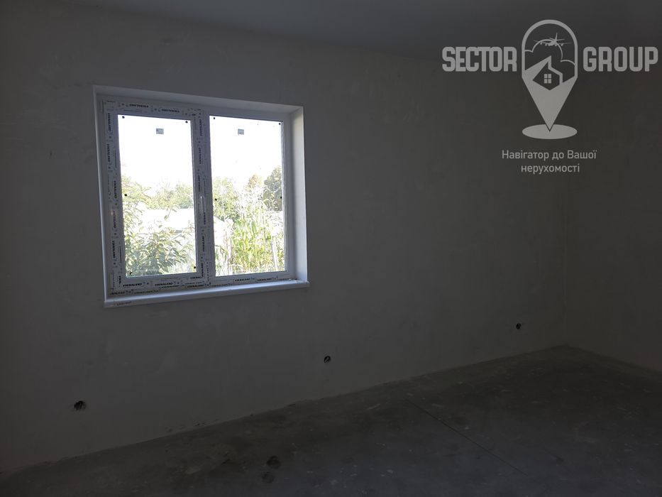 Напроти лікарні. 100кв.м., 2 тераси, 6 соток.