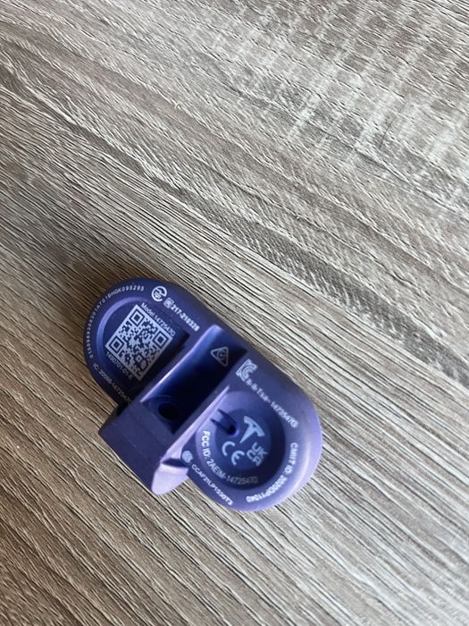 Sensores TPMS originais Tesla