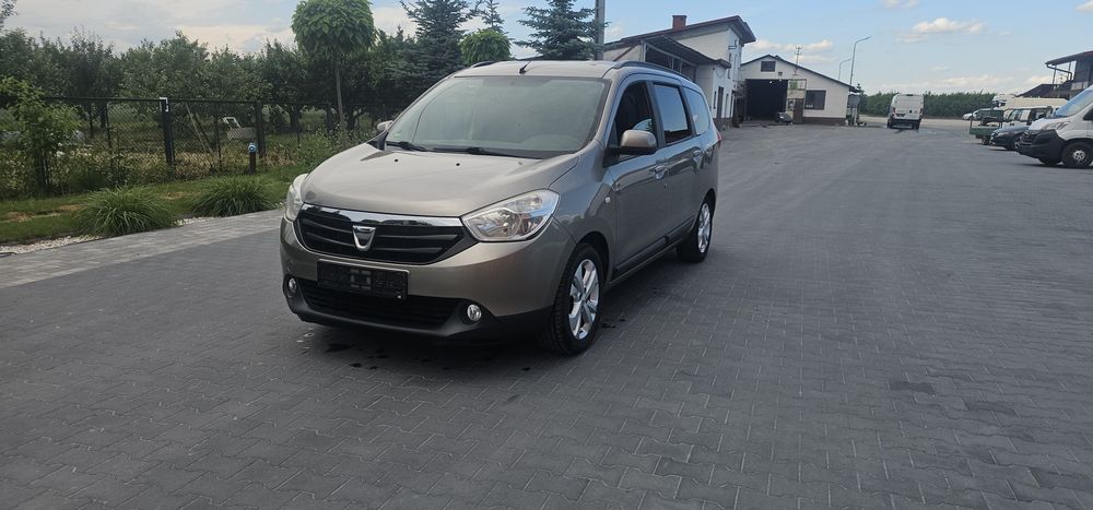 Dacia lodgy super stan.  Niski przebieg