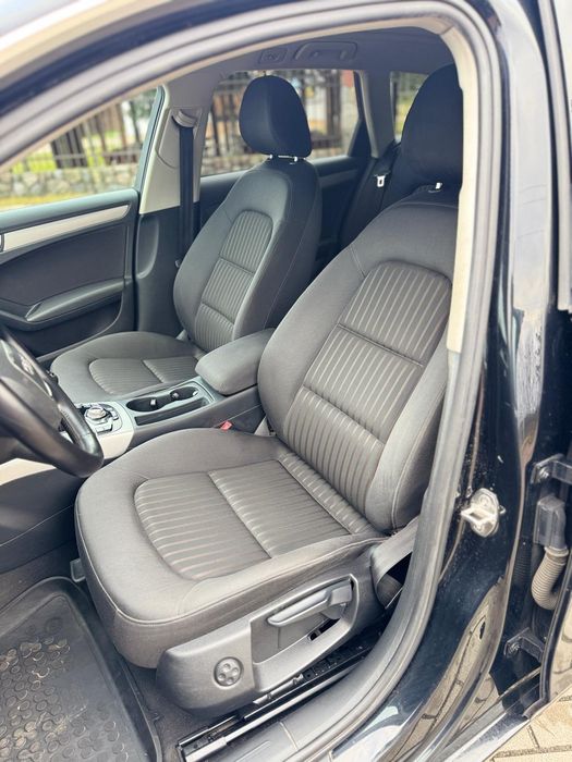 Audi A4B8 2.0 Tdi # 143 KM # Manual # Combi # Nawi # Led #